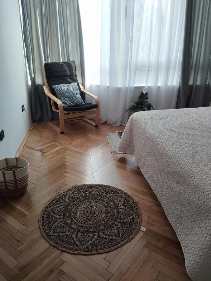 Bea City Center Apartment Тирана Екстериор снимка